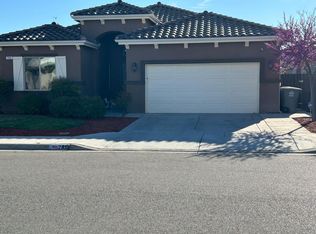 289 S Timberline Dr, Madera, CA