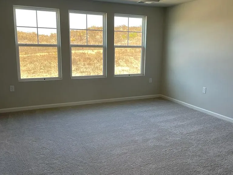 5019 Arkose Dr — Photo 11