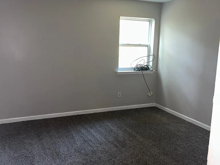 2060 Oak Park Ln — Photo 9