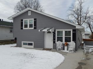 818 Wood St, Norfolk, NE 68701