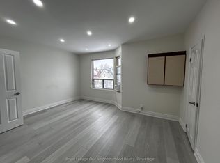 317 Duke St W #6, Kitchener, ON N2H 3X9