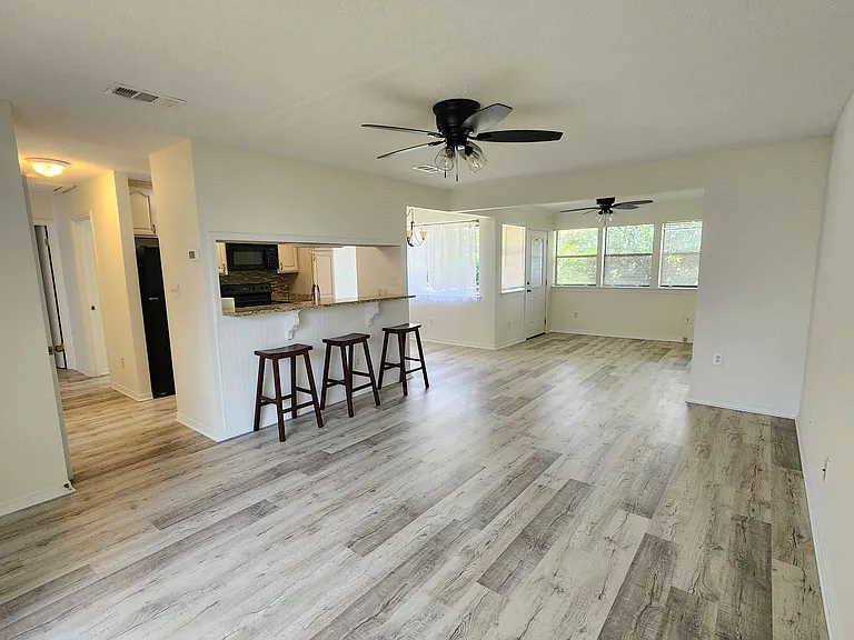 337 W 19th Ave #301 — Photo 9