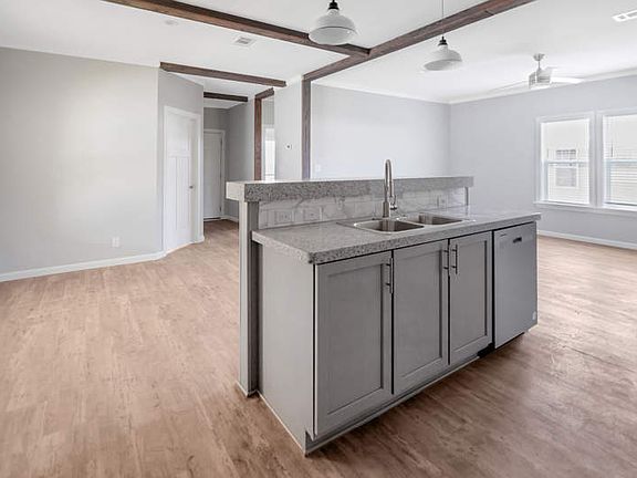 2nd image of 1451 Whispering Pines Loop