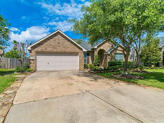 4th image of 2502 Firecrest Dr