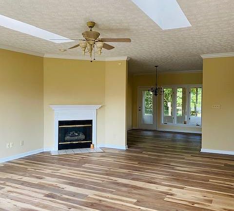5th image of 208 Konawa Ln