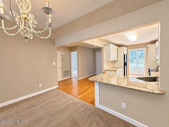 5th image of 175 N Knoll Road