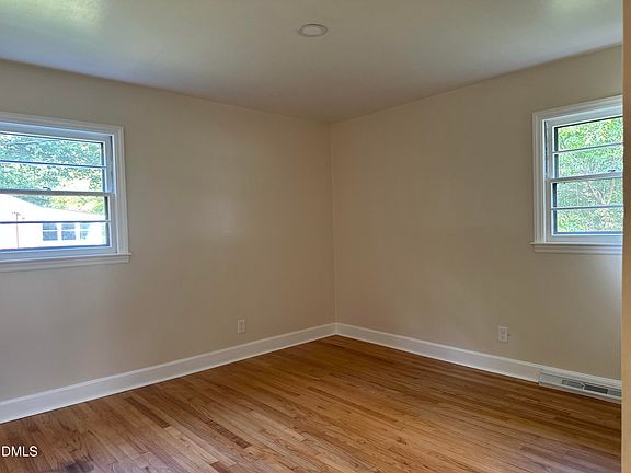 5th image of 710 N Wilba Rd