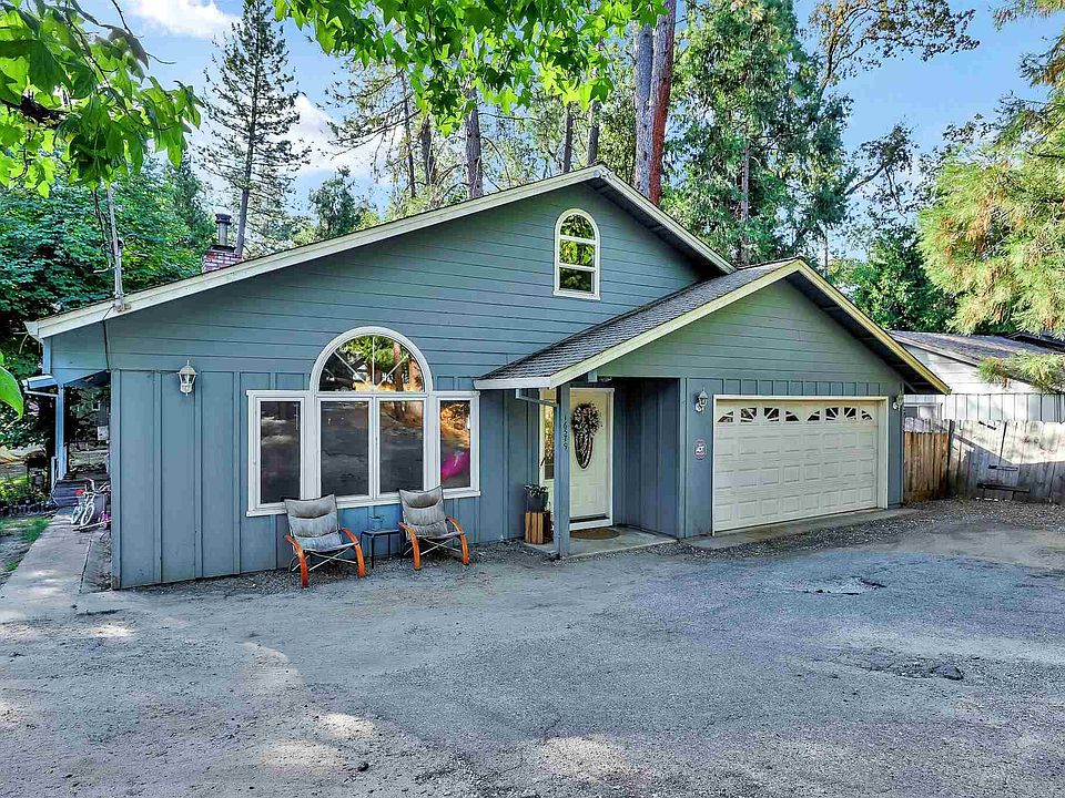 1st image of 16579 Creekside Dr