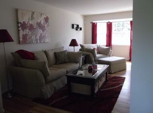 10105 Charington Rd, Cockeysville, MD 21030