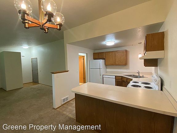 5th image of 6643 Kinwood Park Ln SE Unit D