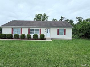222 Judith Ln, Cahokia, IL 62206