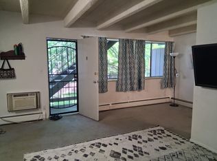 2401 S Gaylord St APT 205, Denver, CO 80210