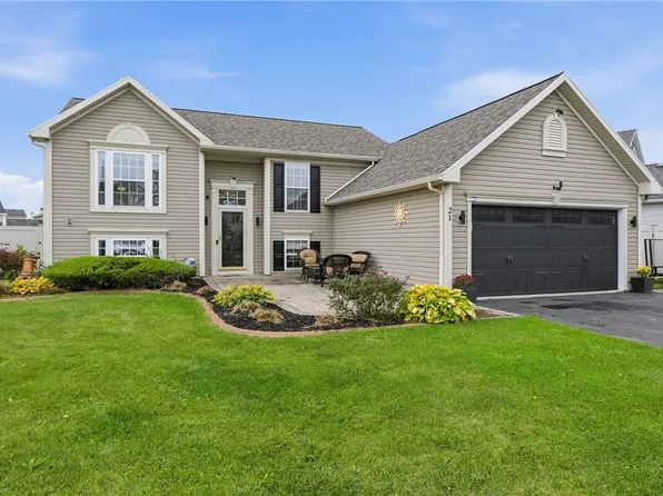 21 Black Duck Trl, Rochester, NY 14626