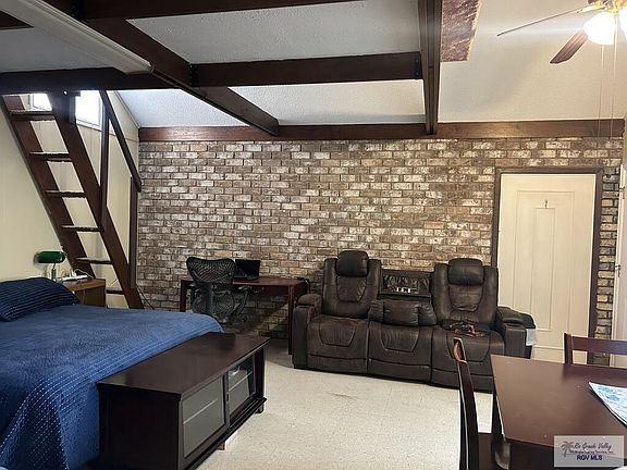 5th image of 513 Country Club Rd #2