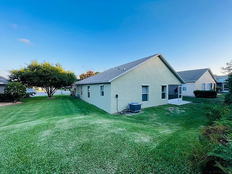 2361 White Sands Ct NE — Photo 16