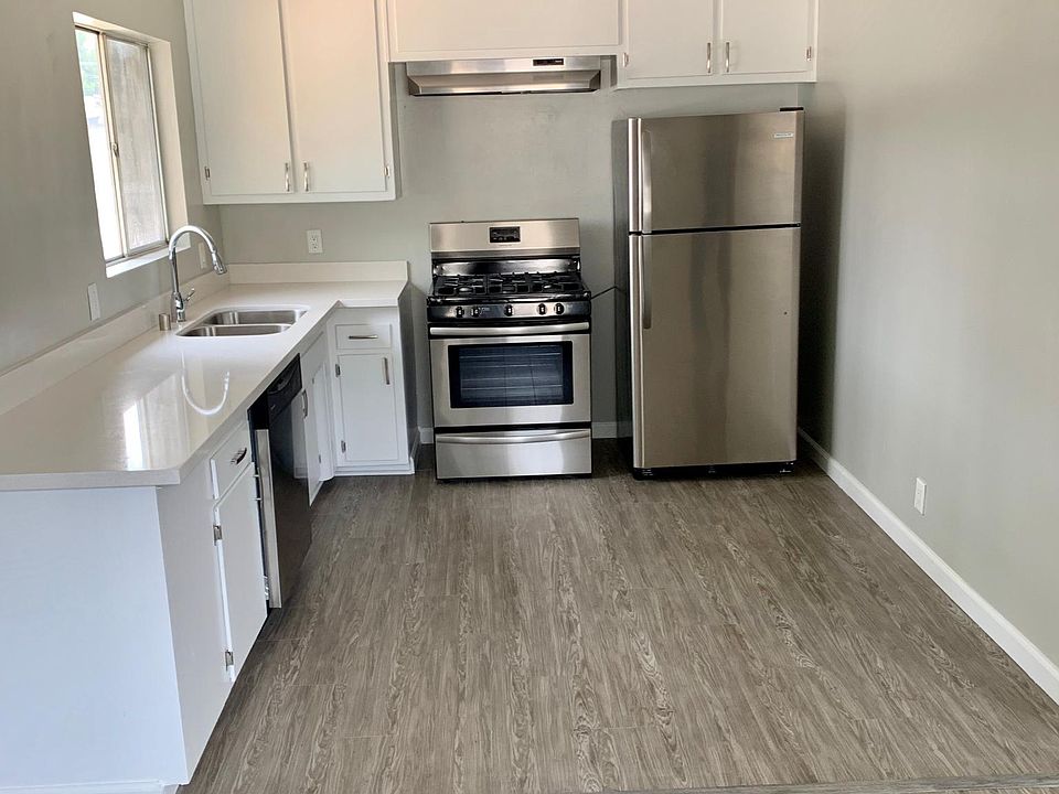 1st image of 11565 Erwin St APT 8