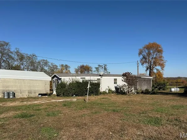 7898 Highway Mm, Hannibal, MO 63401