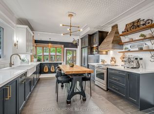 118 Lansdowne Ave, Toronto, ON M6K 2V9
