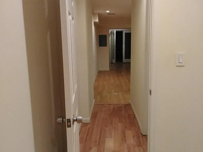 3933 Davis Pl NW #6 — Photo 7