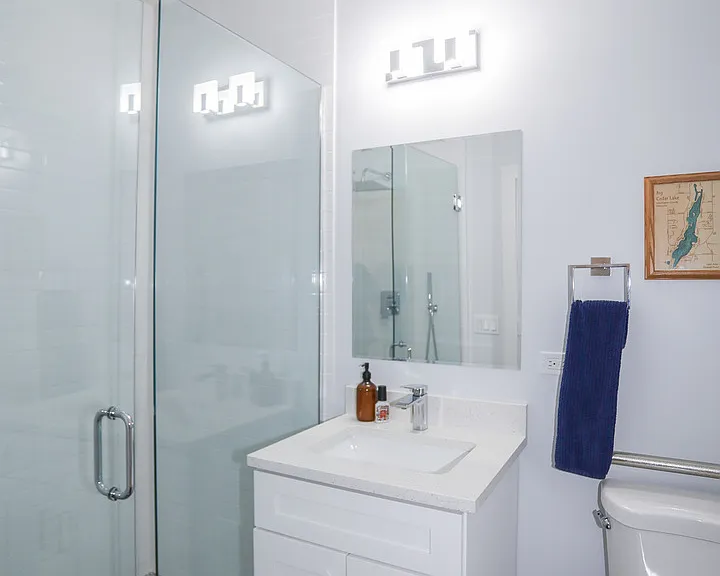 2402 W Carmen Ave #301 — Photo 12