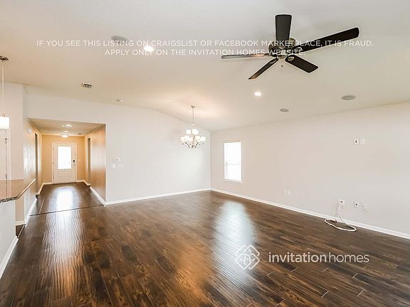 3rd image of 12439 Acosta Oaks Dr