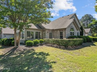 116 W Chelsea Ct, Southern Pines, NC 28387