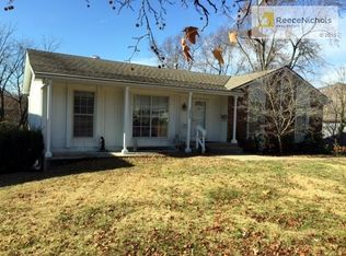 10000 Oakridge Dr, Overland Park, KS 66212
