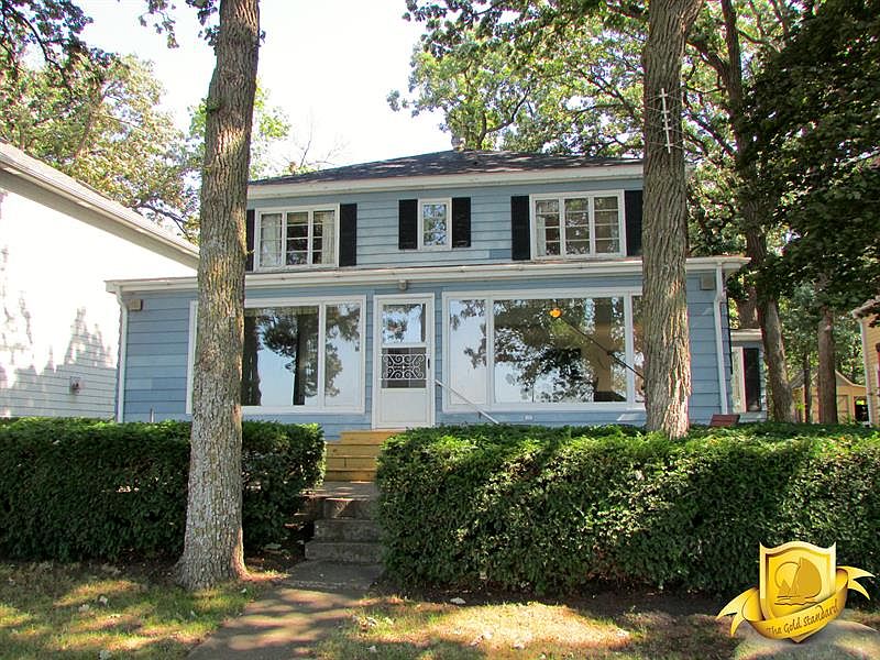 1st image of 1611 Lake Shore Dr