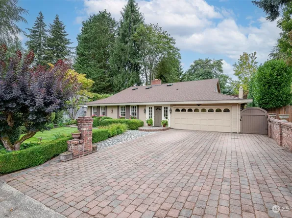 2820 SW 324th Place, Federal Way, WA 98023