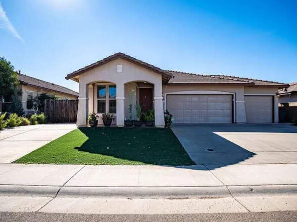 712 Albatross Dr, Ione, CA 95640