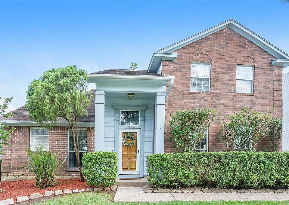 1st image of 2037 Spinnaker Dr
