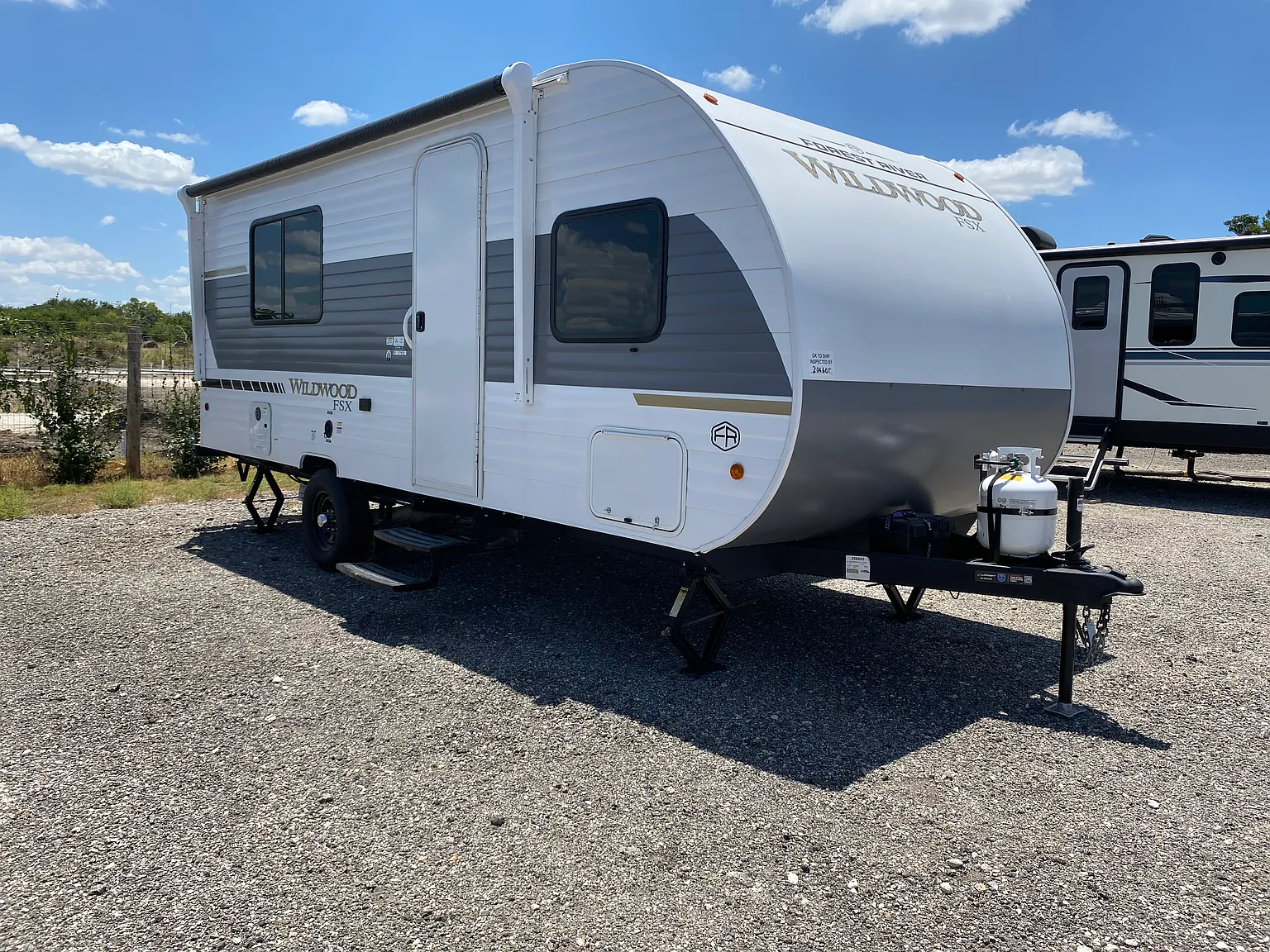 1 bed, $1,050 — Photo 4