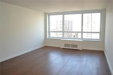 Rented by RELO REDAC INC.