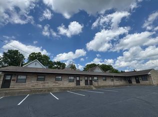 575 N Walnut St #E, Wooster, OH 44691