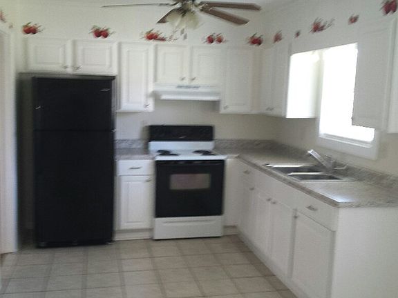 4th image of 3230 Maryland Cir SE
