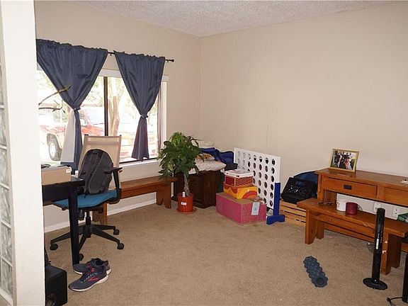 5th image of 8000 Hillrise Dr