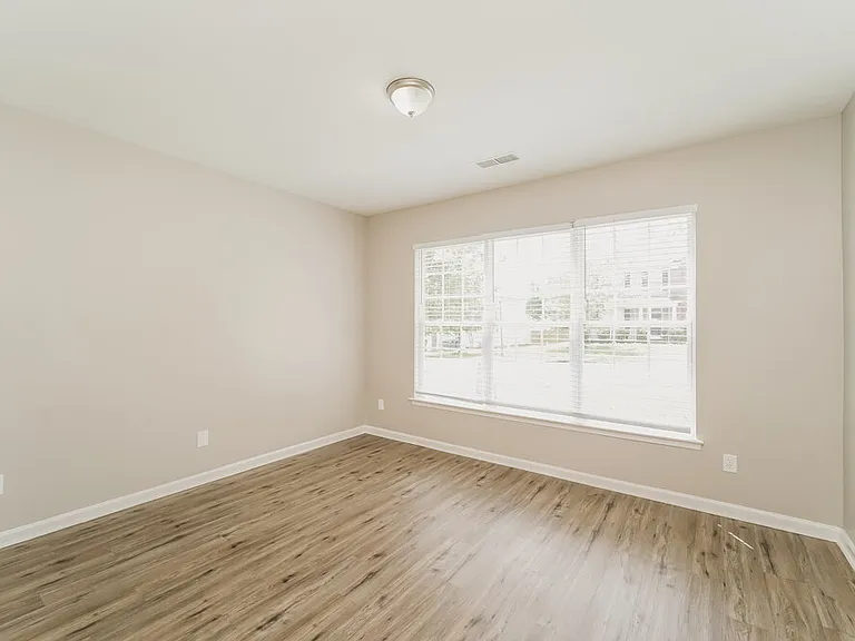 16826 Macanthra Dr — Photo 13
