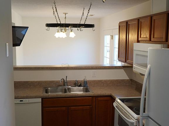 5th image of 5715 Matlock Dr