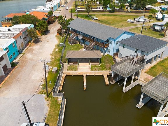 2nd image of 513 Laguna Dr #D