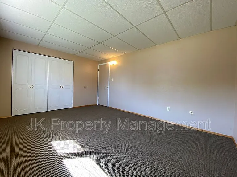1401 2b St S #15 — Photo 16