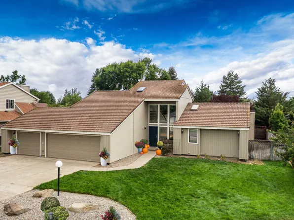 6314 S Ray Ct, Spokane, WA 99223
