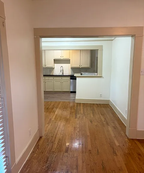 1420 W 10th St #1420 — Photo 17
