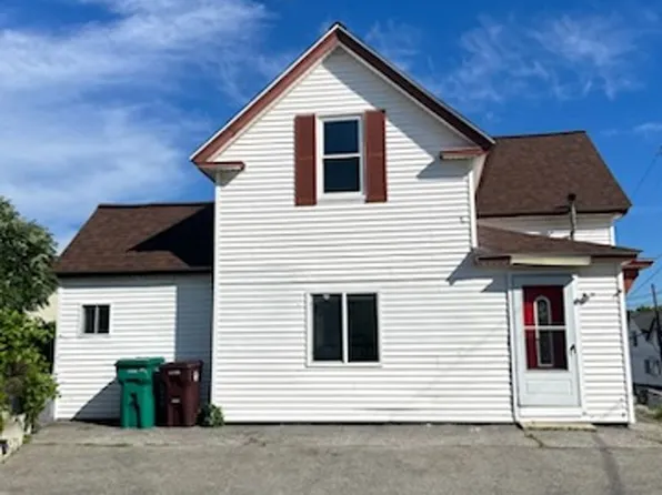 8 Whipple St, Lowell, MA 01852