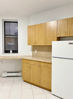 Rented by Paley Management | media 10