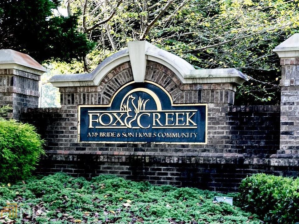 1st image of 511 Fox Creek Xing