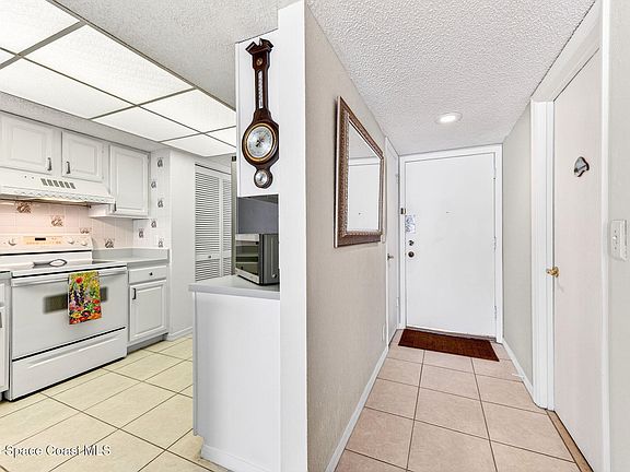 5th image of 55 N 4th St APT 606