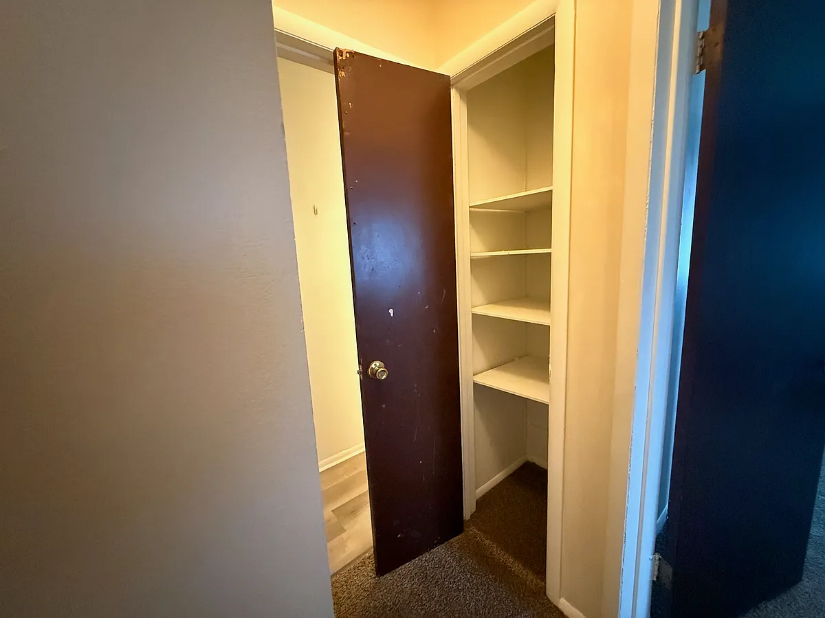 Photo 2 of 12 - 750 Pleasant Ave #308 - Kalamazoo, MI Building Photo - 750 Pleasant Ave #308