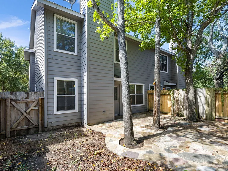 230 Blushwood Pl — Photo 25