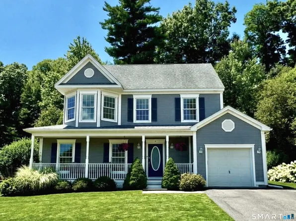 4 Rockledge Lane, Canton, CT 06019