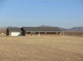 25688 NW Townley Rd, Indiahoma, OK 73552